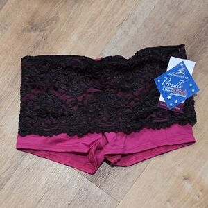 Motionwear Black and Pink Lace Foldover Women's Shorts - M (052) (053) & S (054)